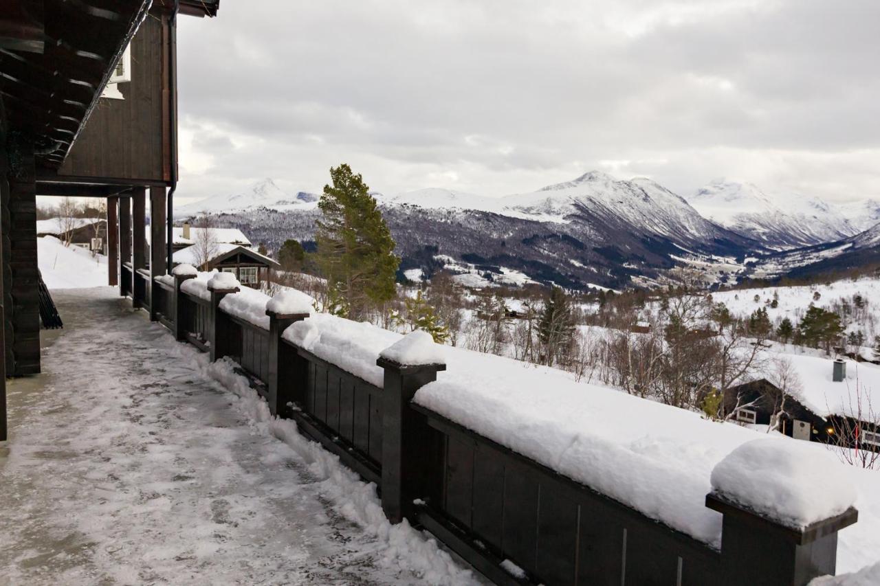 Strandafjellet Mountain Lodge Странда Экстерьер фото